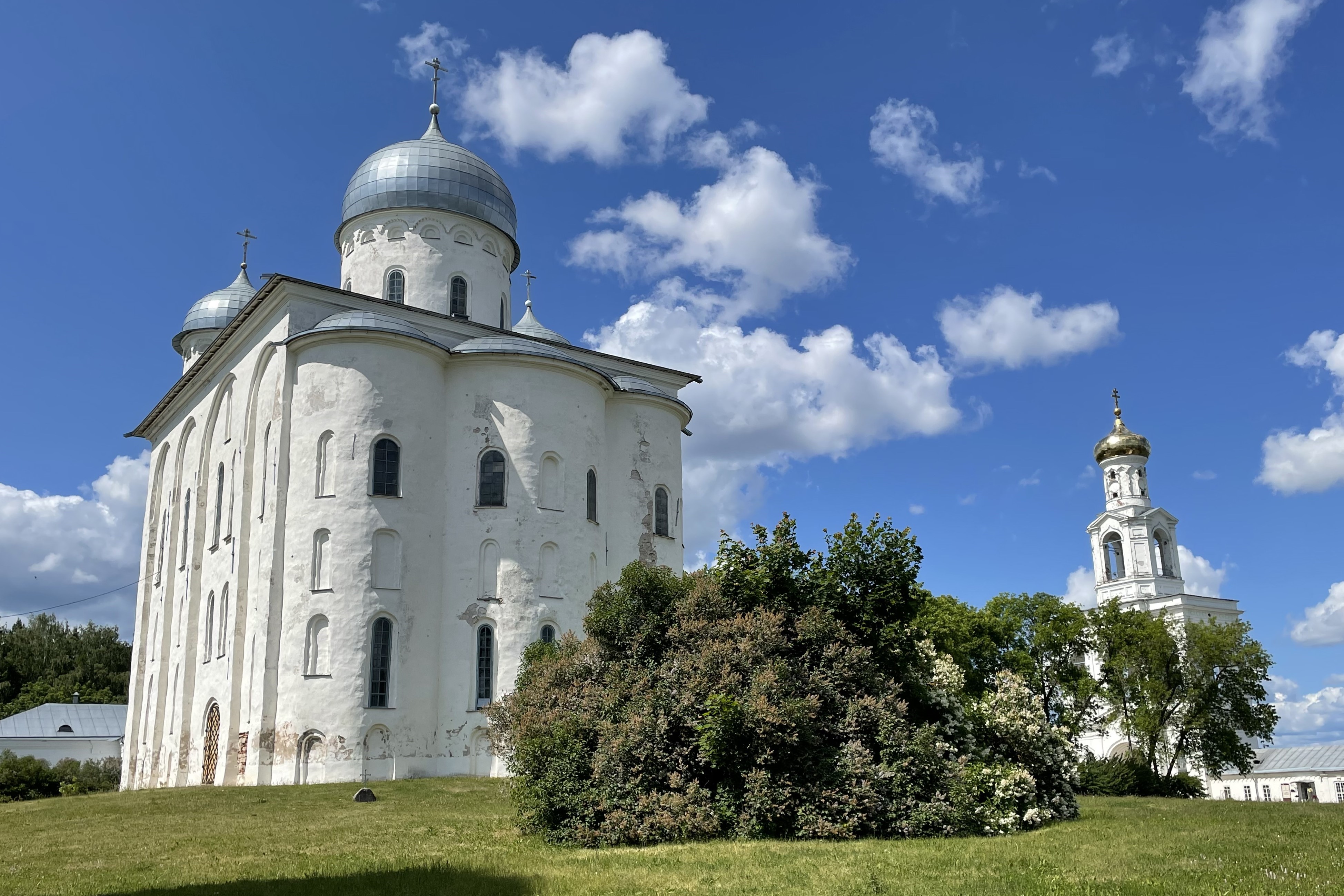 Новгород